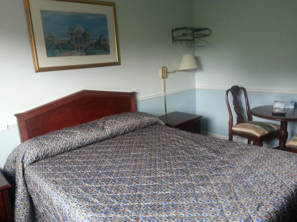 Queensway Motel Toronto Kamer foto